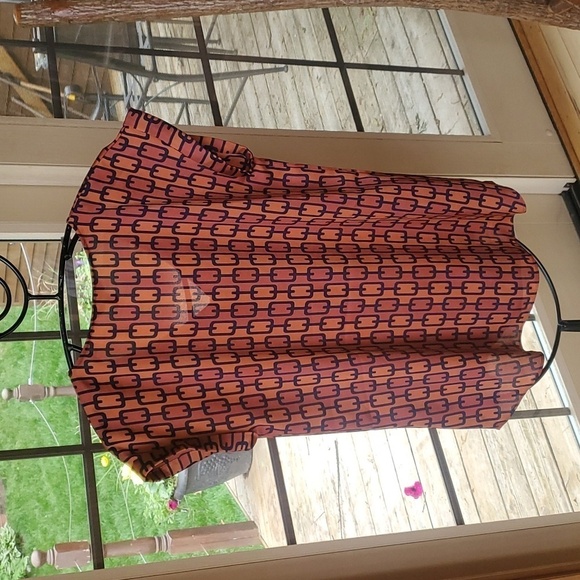 Express Copper Chained Vneck Capped Slv Sz. M Blouse - Picture 4 of 10